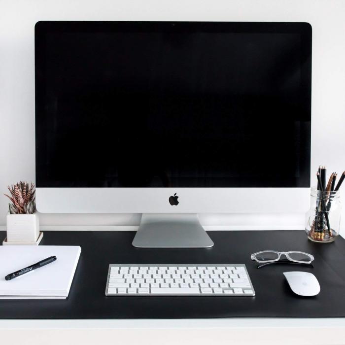 Prabangus odinis kompi kilimėlis ant stalo nešiojamam kompiuteriui Apple Macbook pro air Odinis stalo uždangalas | Kompiurekio odinis padas