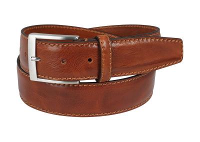 cognac odinis sviesus  vasariskas dirzas italiska prabangus vyrams