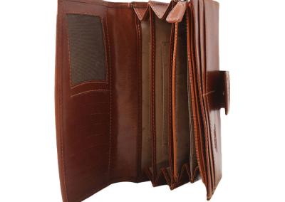 ruda tikros odos moteriska pinigine is naturalios odos su inicialais  dovana zmonai mamai dukrai panelei kaledoms gimtadienio 2